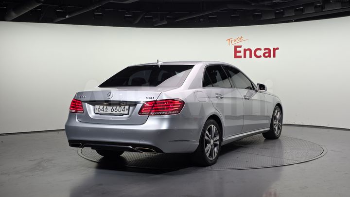 Mercedes Benz E Class 2014 — 2