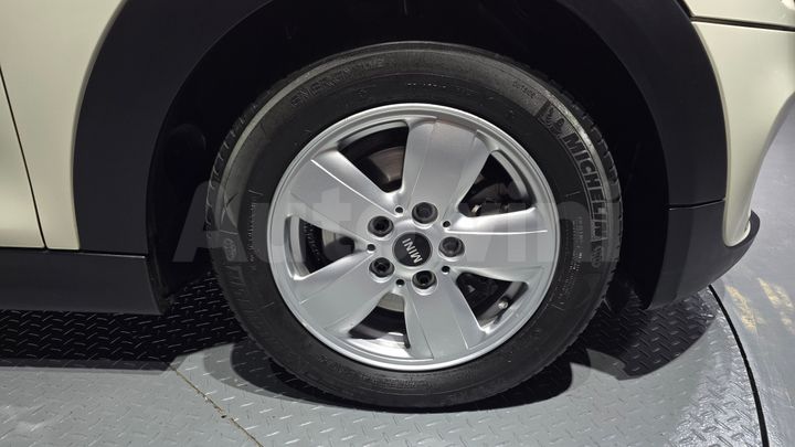 Mini Cooper 2015 — 5