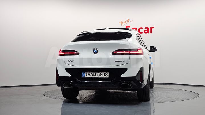 BMW X4 2022 — 4