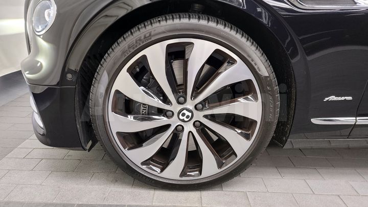 Bentley Flying Spur 2023 — 5