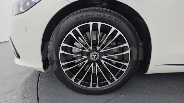 Mercedes Benz S Class 2022 — 5