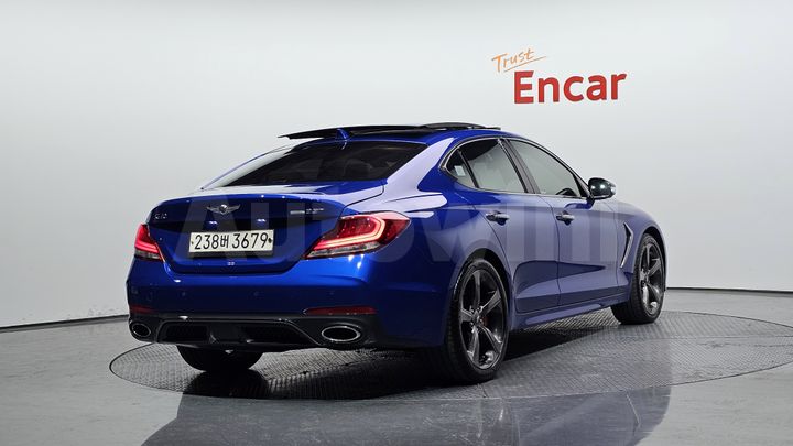 Genesis G70 2020 — 2