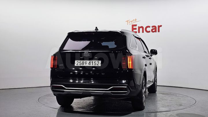 Kia Sorento 2021 — 4