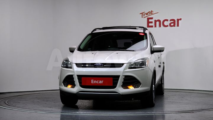 Ford Escape 2014 — 3