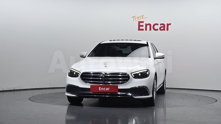 Mercedes-Benz E Class 2021 — 3