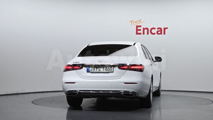 Mercedes-Benz E Class 2021 — 4