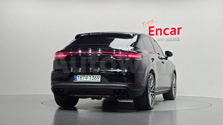 Porsche Cayenne 2023 — 4