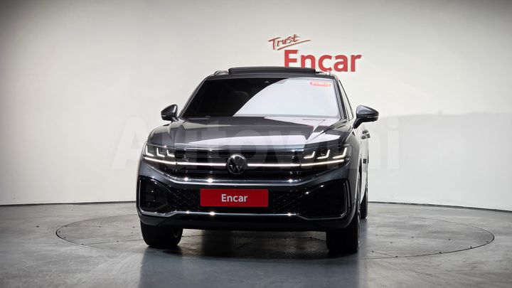 Volkswagen Touareg 2024 — 3