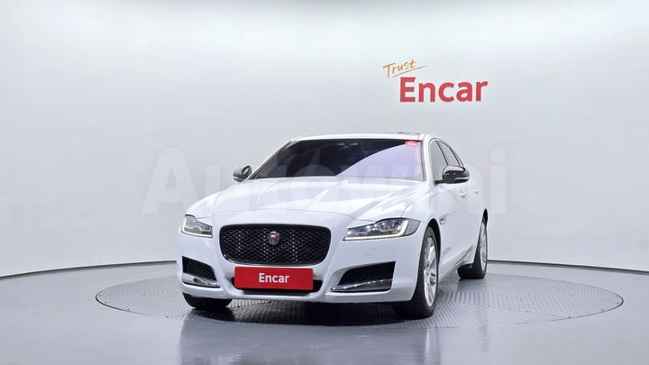 Jaguar XF 2017 — 3