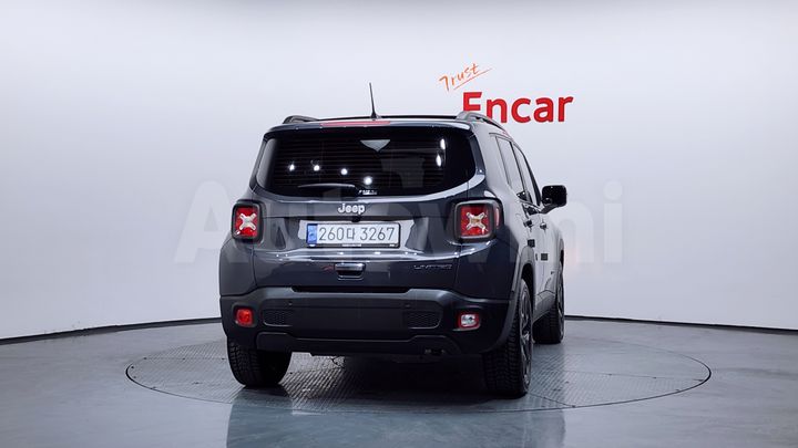 Jeep Renegade 2022 — 4