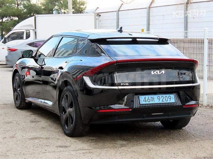 Kia EV6 2022 — 3