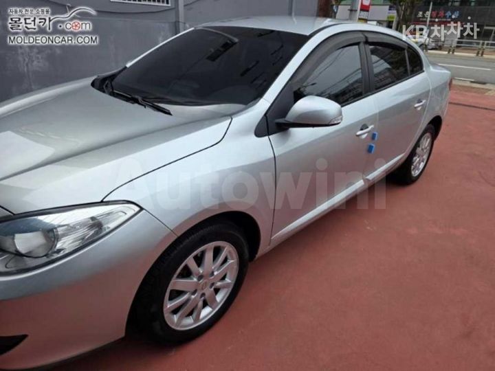Renault SM3 2011 — 2
