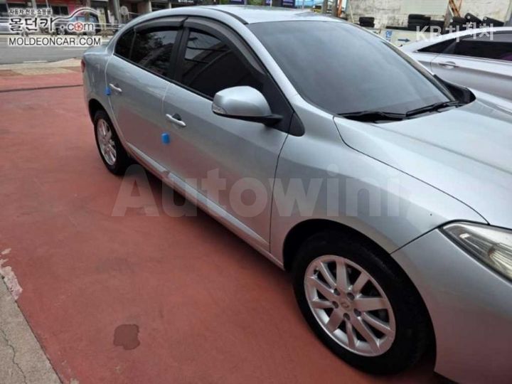 Renault SM3 2011 — 3