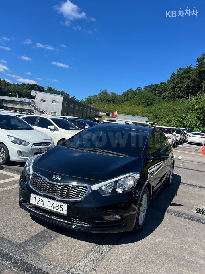 Kia K3 2015 — 2