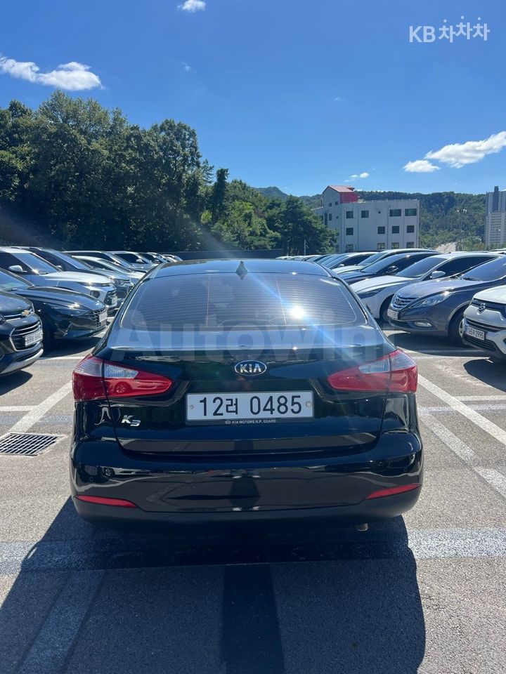 Kia K3 2015 — 4