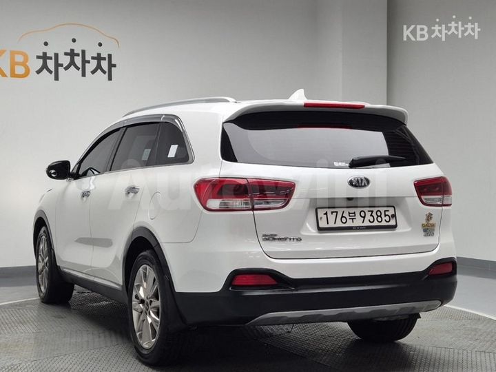 Kia Sorento 2015 — 2