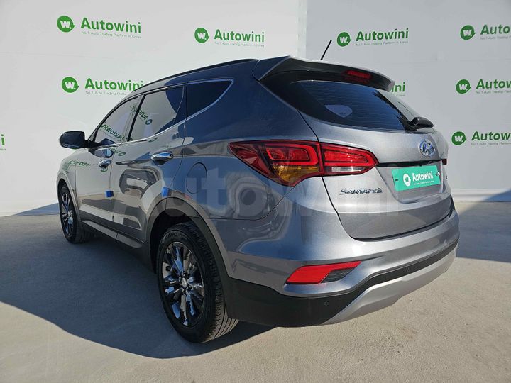 Hyundai SantaFe 2017 — 3