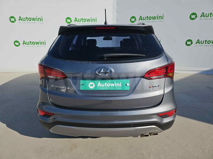 Hyundai SantaFe 2017 — 4