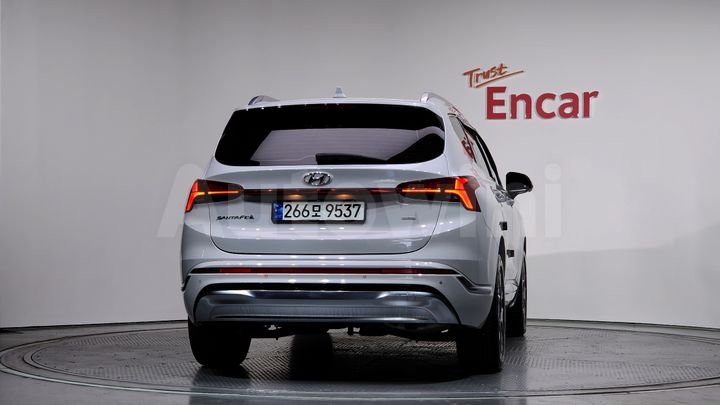 Hyundai SantaFe 2021 — 4