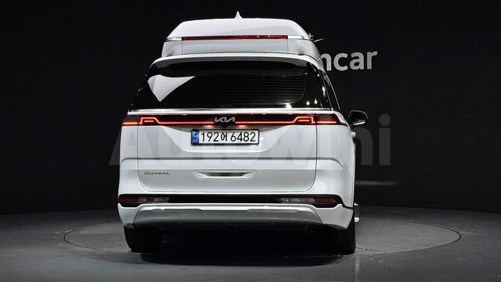 Kia Carnival 2023 — 4