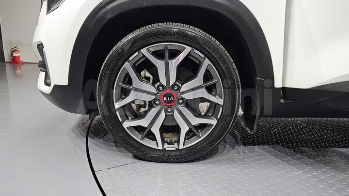 Kia Seltos 2022 — 5