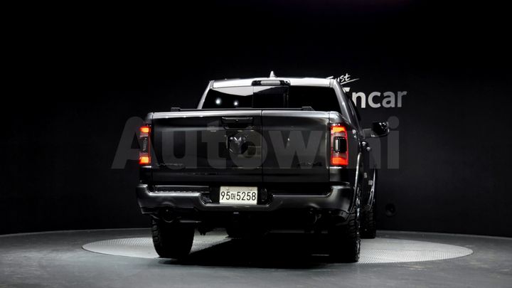 Dodge Ram 2021 — 4