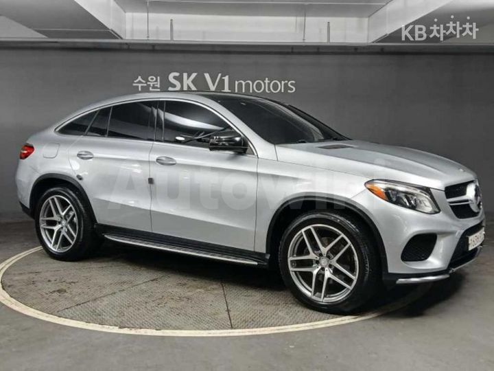 Mercedes Benz GLE Class 2017 — 2