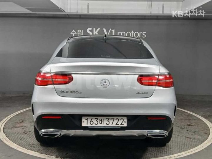 Mercedes Benz GLE Class 2017 — 5
