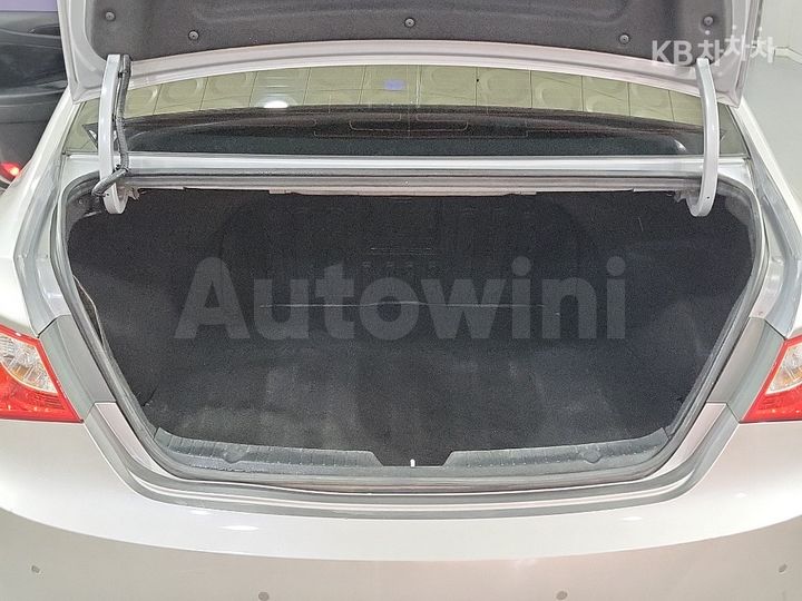 Hyundai Sonata 2012 — 5