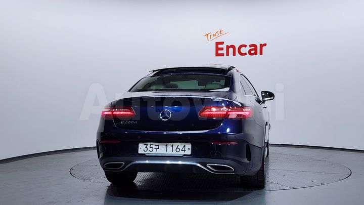 Mercedes Benz E Class 2018 — 4