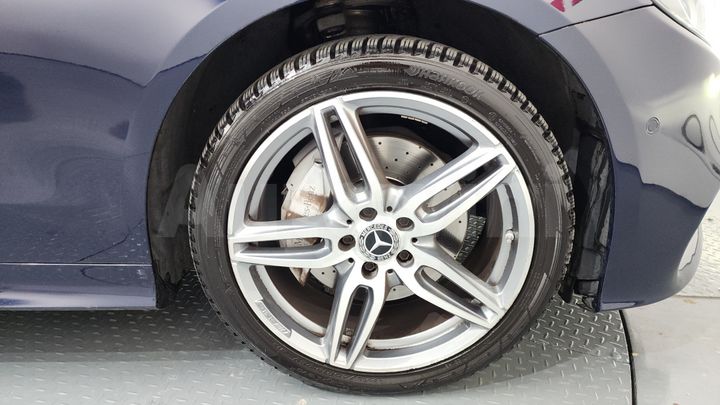 Mercedes Benz E Class 2018 — 5