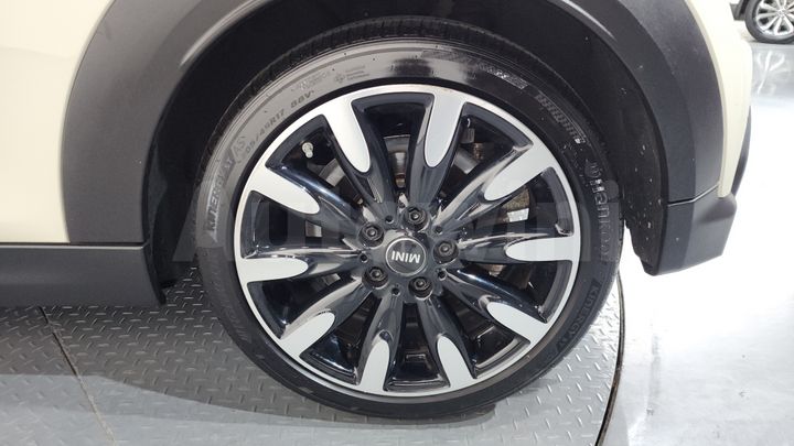 Mini Cooper 2022 — 5
