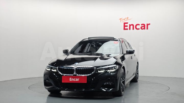 BMW 3 Series 2021 — 3