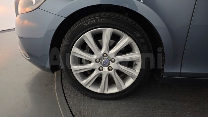 Volvo V40 2014 — 5