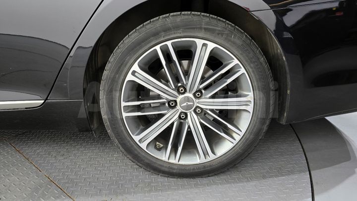 Genesis G80 2018 — 5