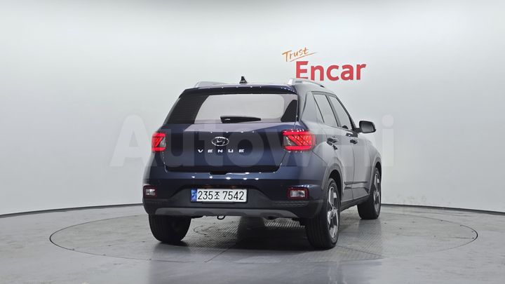 Hyundai Venue 2021 — 4