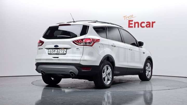 Ford Escape 2014 — 2