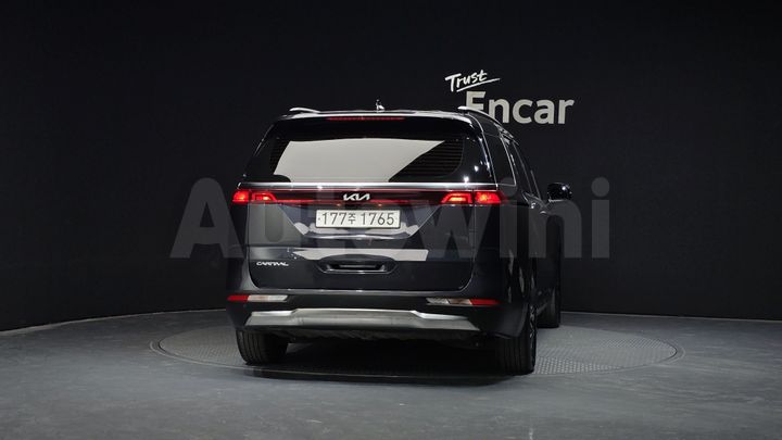 Kia Carnival 2023 — 4