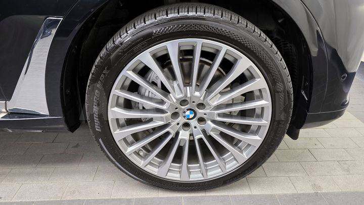 BMW X7 2022 — 5