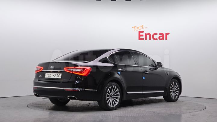 Kia K7 2016 — 2