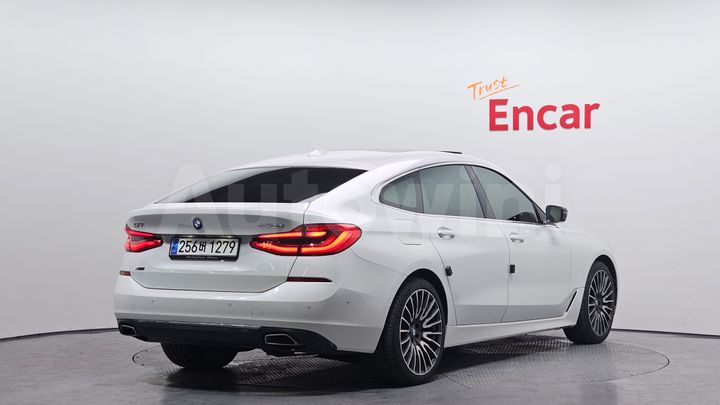 BMW 6 Series 2022 — 2
