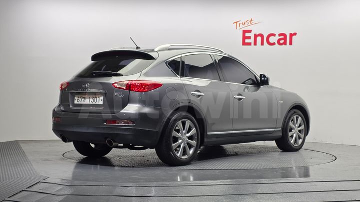 Infiniti EX
