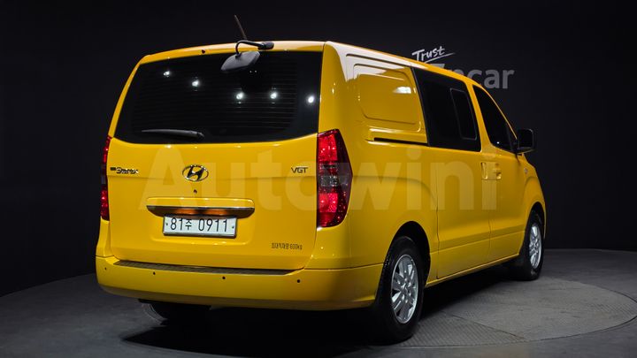 Hyundai Starex 2019 — 2
