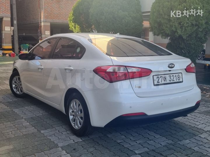 Kia K3 2014 — 5