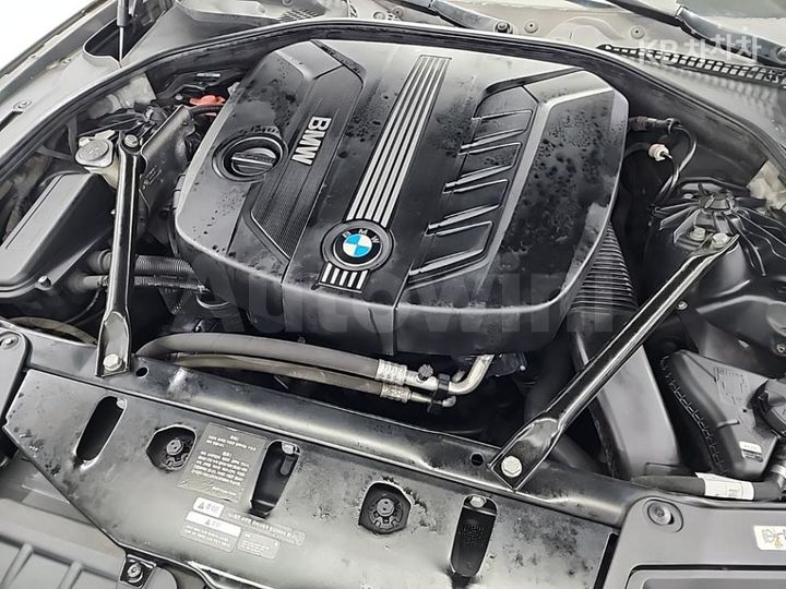 BMW 5 Series 2011 WBAFW1102BDU23460 — 5