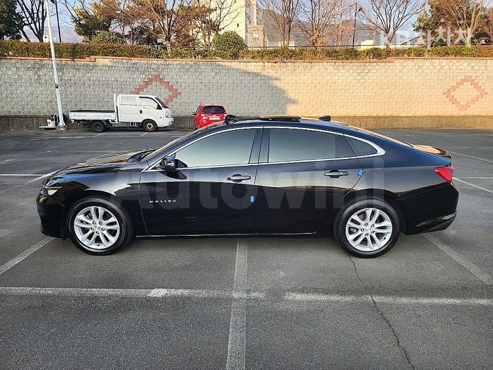 Chevrolet Malibu 2017 — 3