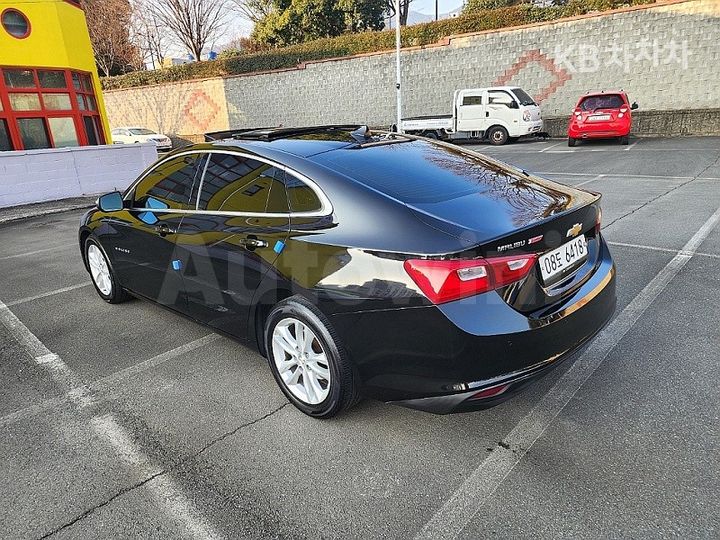 Chevrolet Malibu 2017 — 4