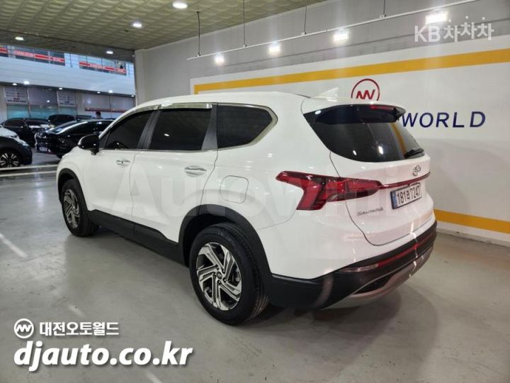 Hyundai SantaFe 2021 — 5