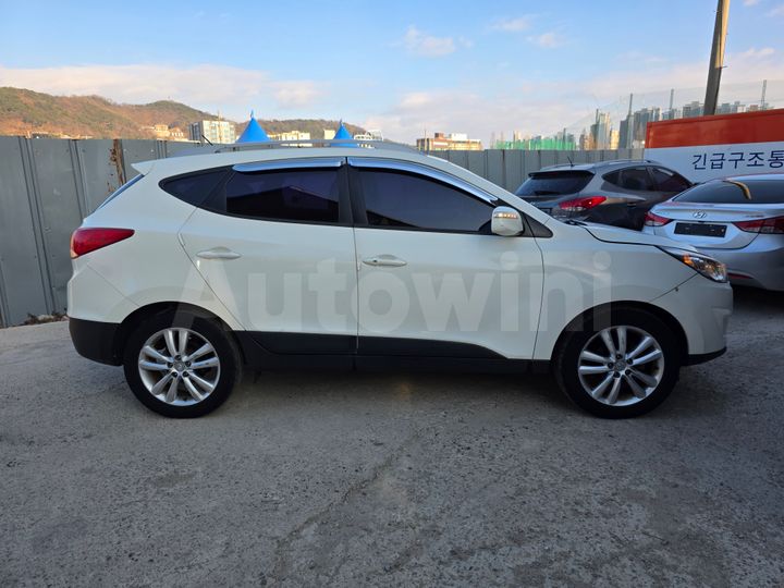 Hyundai Tucson 2011 — 4