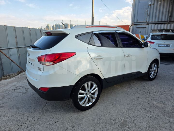 Hyundai Tucson 2011 — 5